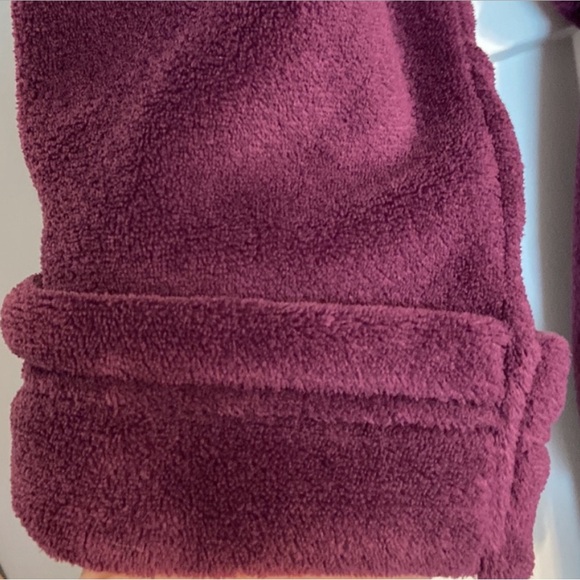 💤BATH & BODYWORKS S/M Hooded Robe wind colored gas belt and belt loops pockets - Picture 4 of 9